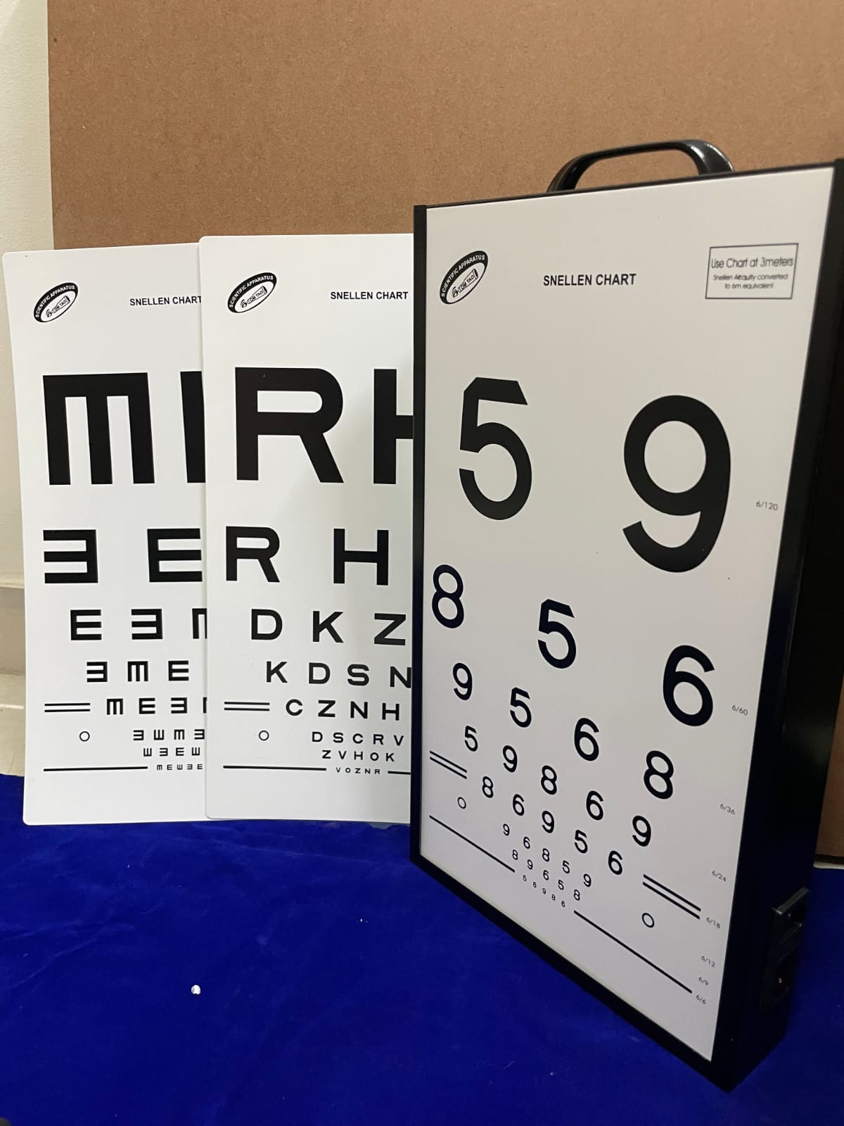 LED Cabinet (light box) with Snellen Chart - Image 4